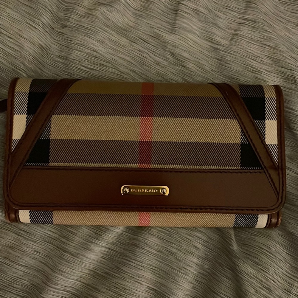 Burberry Bridle House Check Continental Wallet